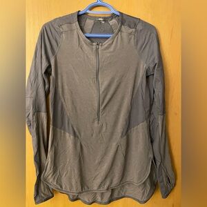 Lululemon partially zip long sleeve top